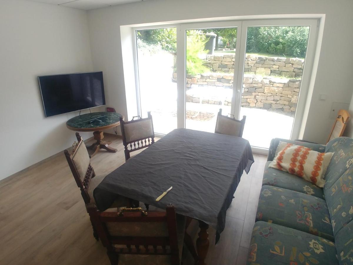 Monteur- Und Ferienwohnung Gemmer 52Qm Herold 外观 照片