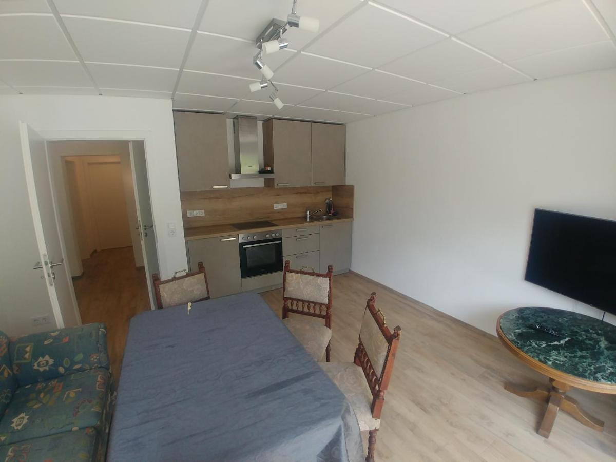 Monteur- Und Ferienwohnung Gemmer 52Qm Herold 外观 照片